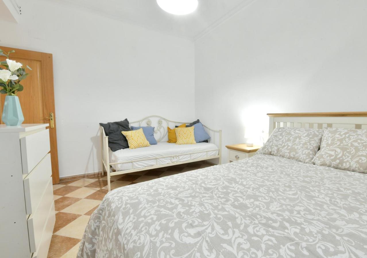 Ms4 Apartamentos Nervion Para 4 Personas Sevilla Exterior foto